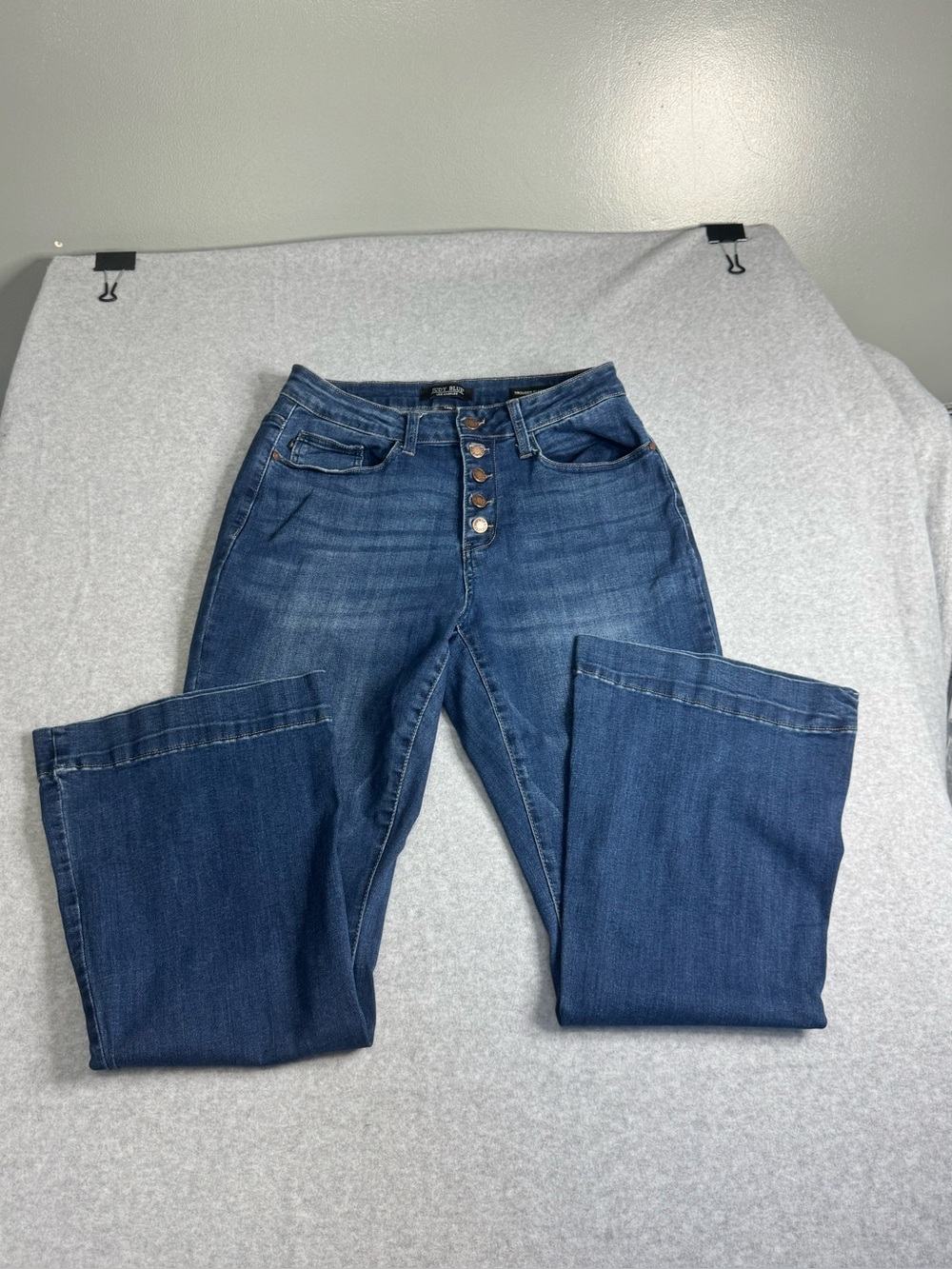 Judy Blue Classic High-Rise Button-Fly Women's Med Wash Flare Retro Jeans 14W